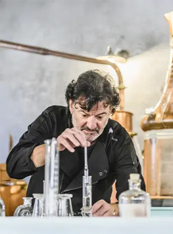 Carles Bonnin — La Distillerie